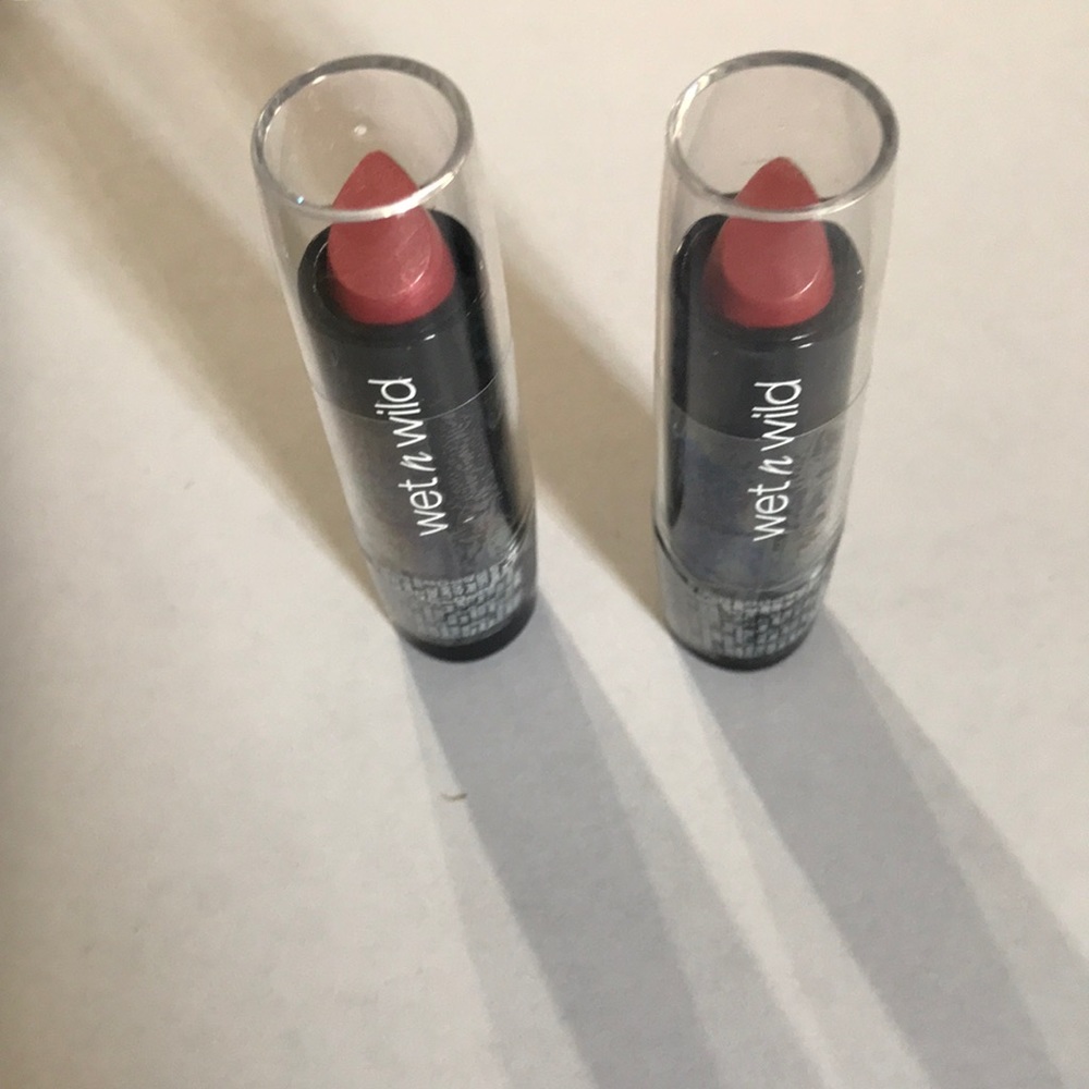 2 Wet n Wild Lipsticks
